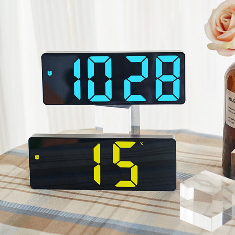 Multifunctional Electronic Simple Large Screen Alarm Clock Time Date Temperature Jump Display 12/24 Hours Switching