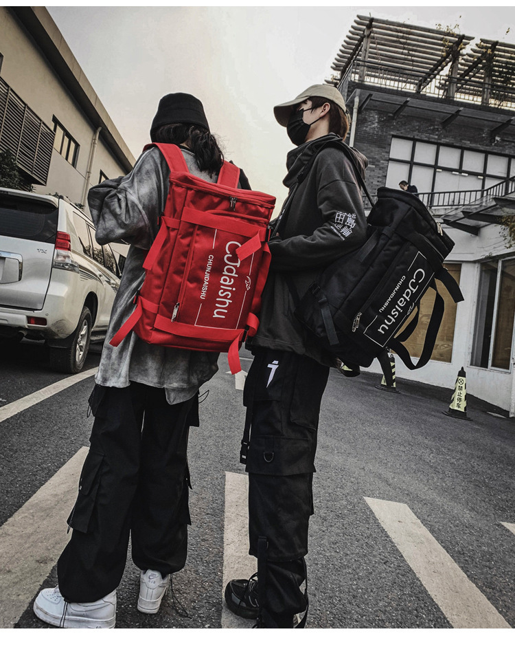 LargeCapacityBackpackLightweightMultipurposeTravelBagHikingOutdoorWaterproofCampingBackpack-2006639-17