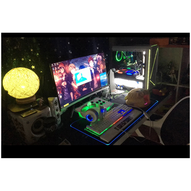 GamingMousePadRGBLEDGlowingMouseMatforPCLaptopDesktopComputer-1670574-2