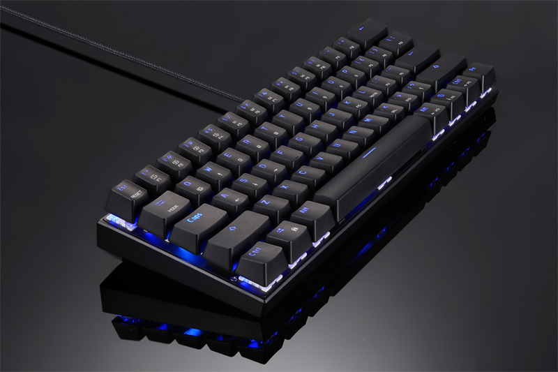 MOTOSPEEDSK6261KyesTri-modeMechanicalGamingKeyboardBT24GWiredRGBBacklitGamingKeyboard-2001560-15