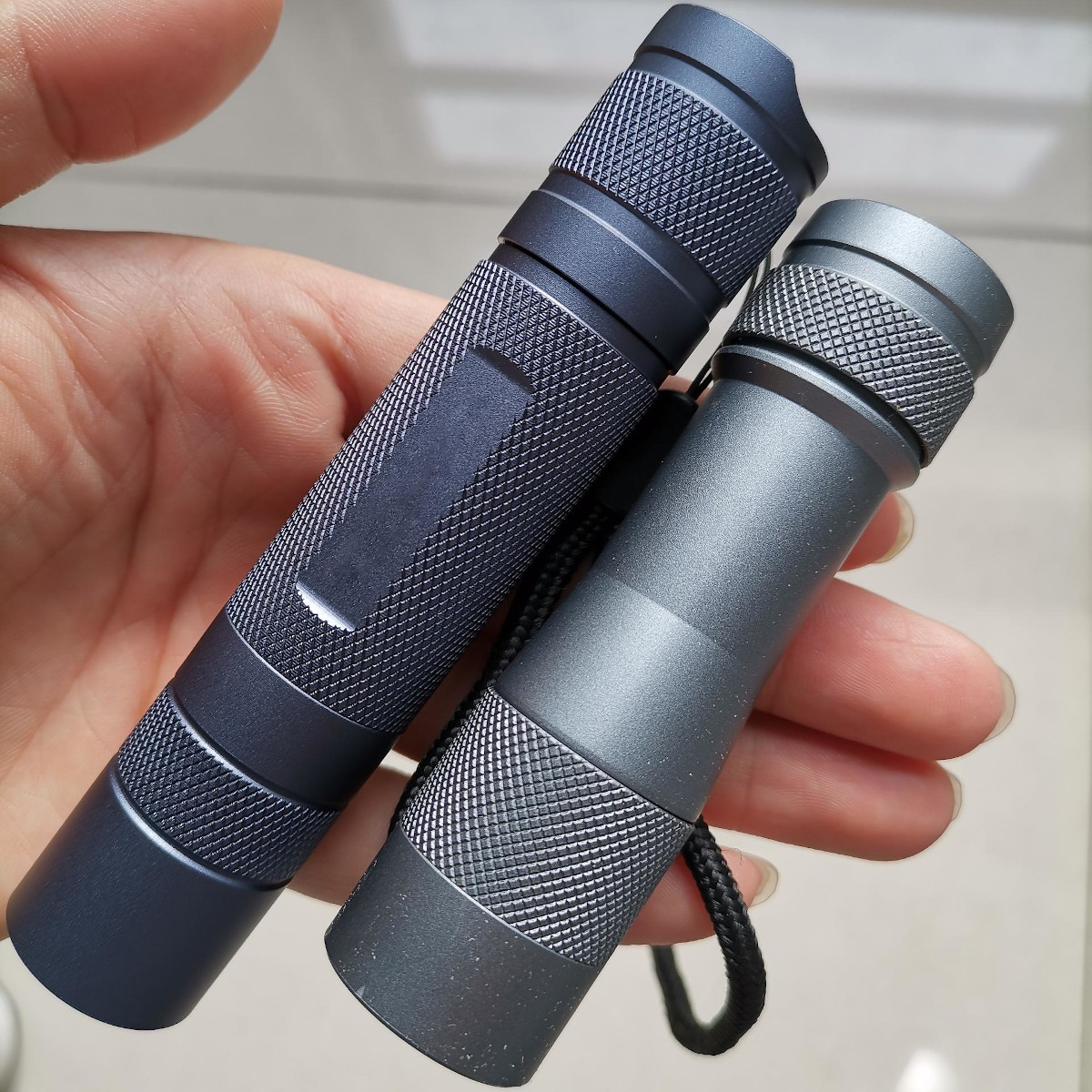 SEEKNITEST02SST201200lm4000K18650TacticalFlashlightS2S2TemperatureProtectionManagementLEDMiniTorch-2007513-1