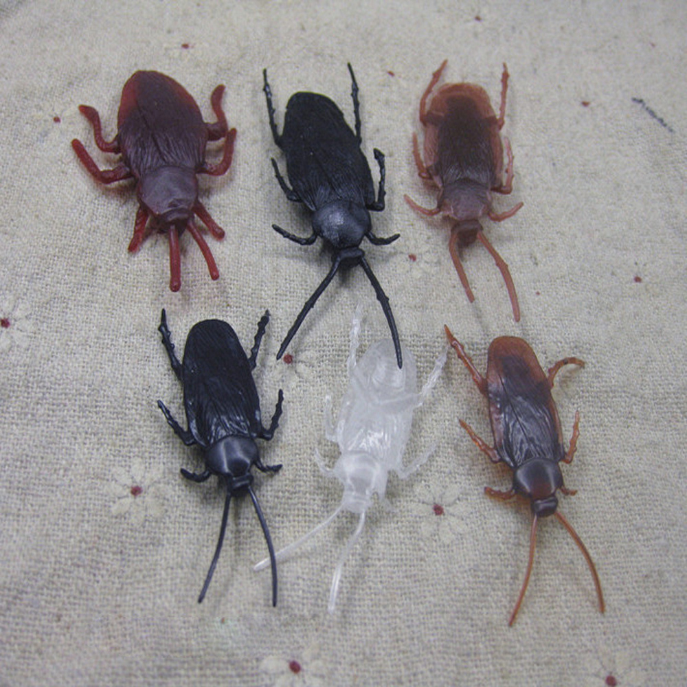 20pcssetHalloweenPlasticCockroachBugJokeToysRealisticRoachesforHalloweenFoolsDayPartyDecoration-1742409-5