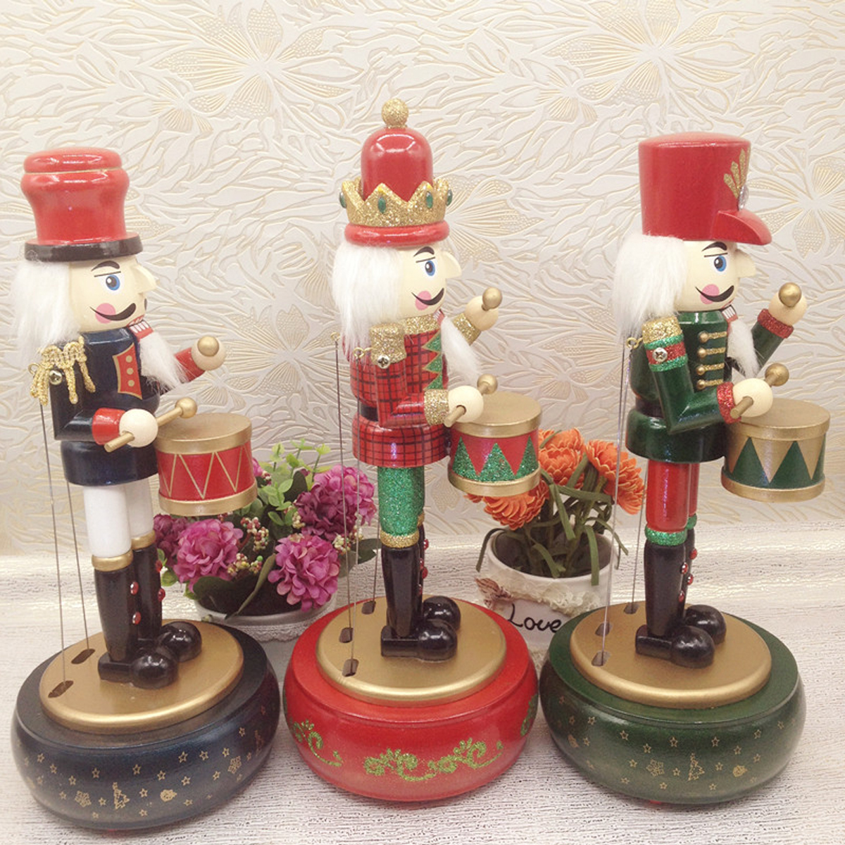 32CMWoodenGuardNutcrackerSoldierToyMusicBoxChristmasDecorationsXmasGift-1605612-4