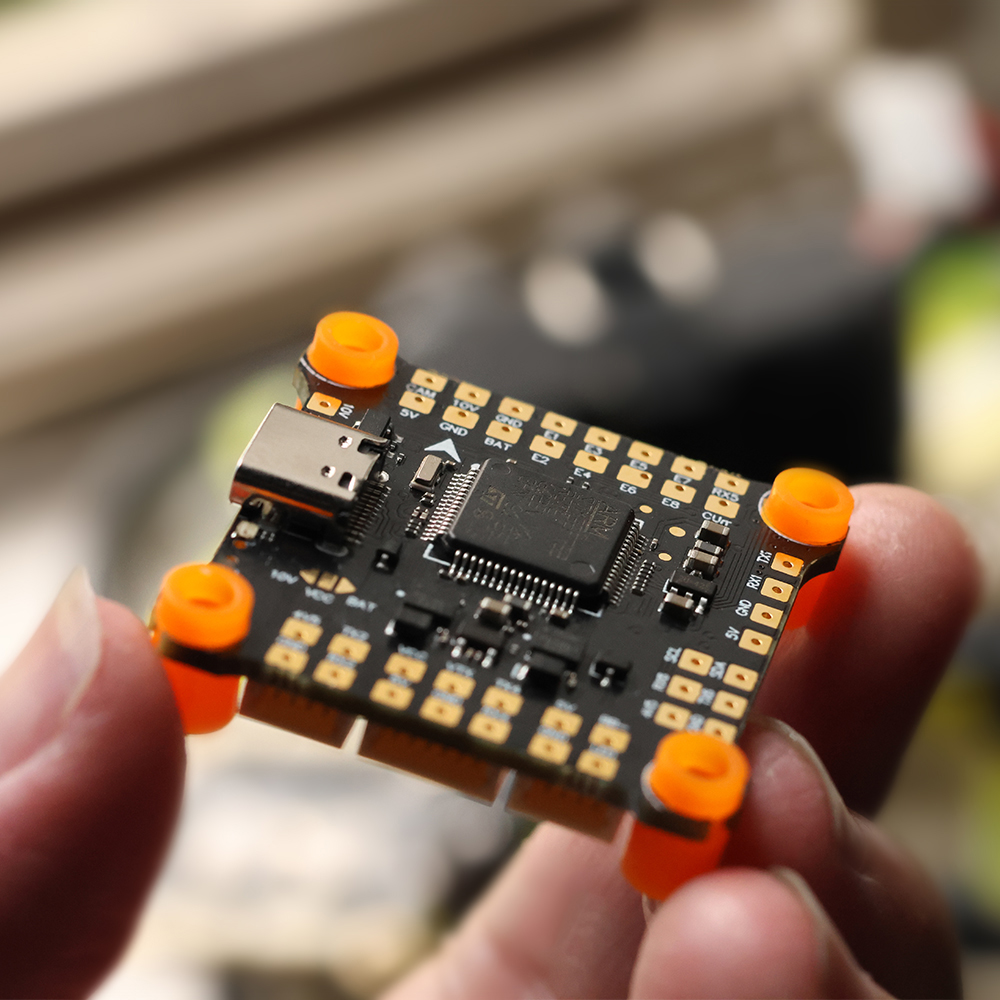 305x305mmHAKRCF7230V2F7OSDFlightController2-6SDualGyrowith5V10VBECBuilt-inCurrentSensorforRCDroneFPV-1991574-3