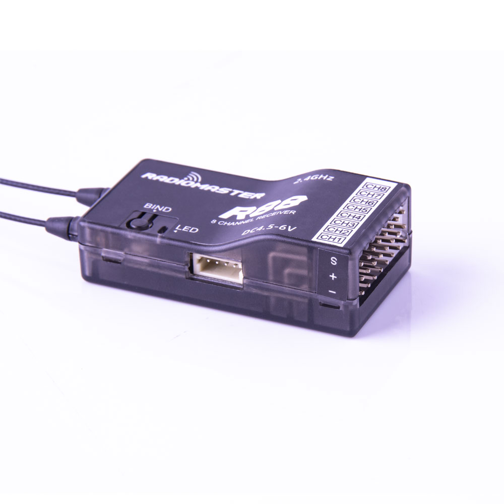 RadioMasterR8824GHz8CHOver1KMPWMNanoReceiverCompatibleFrSkyD8SupportReturnRSSIforRCDrone-1757301-1