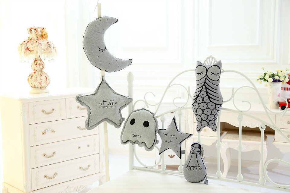 CreativeLuminousStarMoonGhostLightBulbPlushThrowPillowNoctilucenceCushionGifts-1025788-1